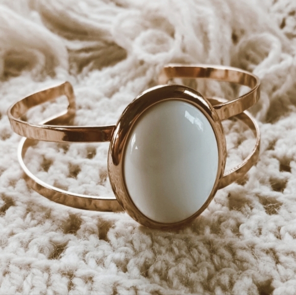 Avon Jewelry - [ Vintage Avon Minimalist Mod White Oval Cabochon Stone Gold Bracelet Cuff ]